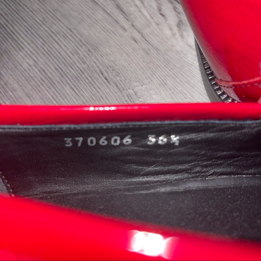 Gucci Red Patent Leather Horsebit Loafers for Women - Picture 11 of 12